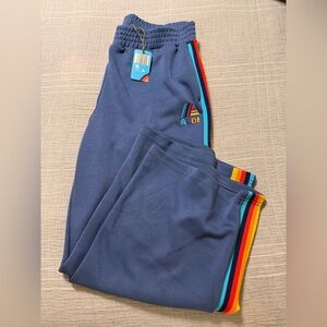 listing-status-banner